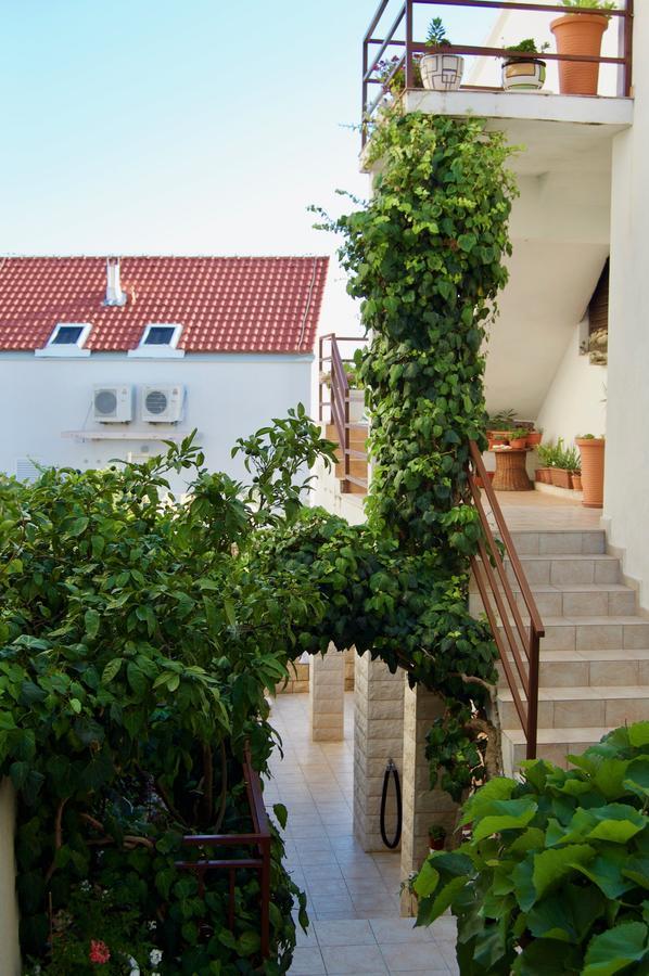 Apartments Petricevic Hvar Exterior photo